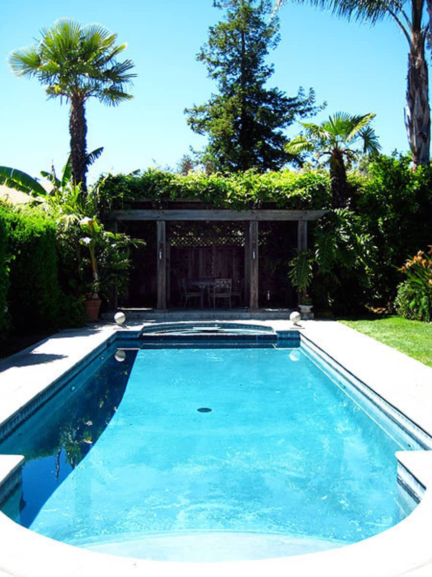 Melissa and Stephen’s Preserved Spanish Revival Apartment Therapy